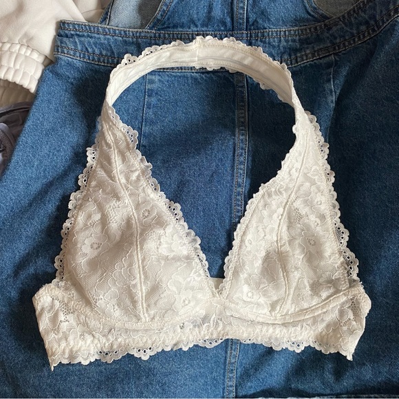 Garage white lace halter bralette - Picture 4 of 8